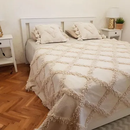 Apartment Samanta Sunny *