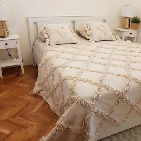 Apartment Samanta Sunny *