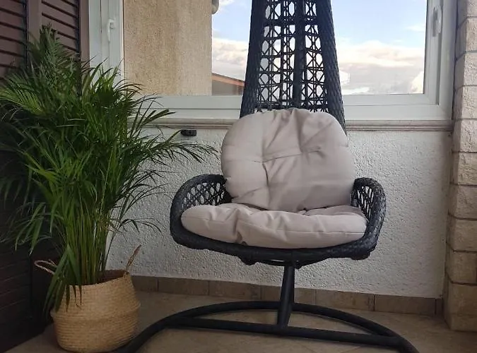 Samanta Sunny Пореч